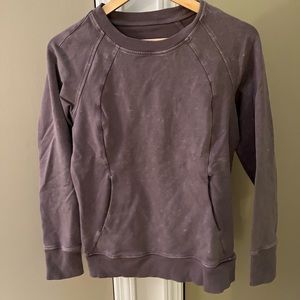 Lululemon lavender pullover sz.6